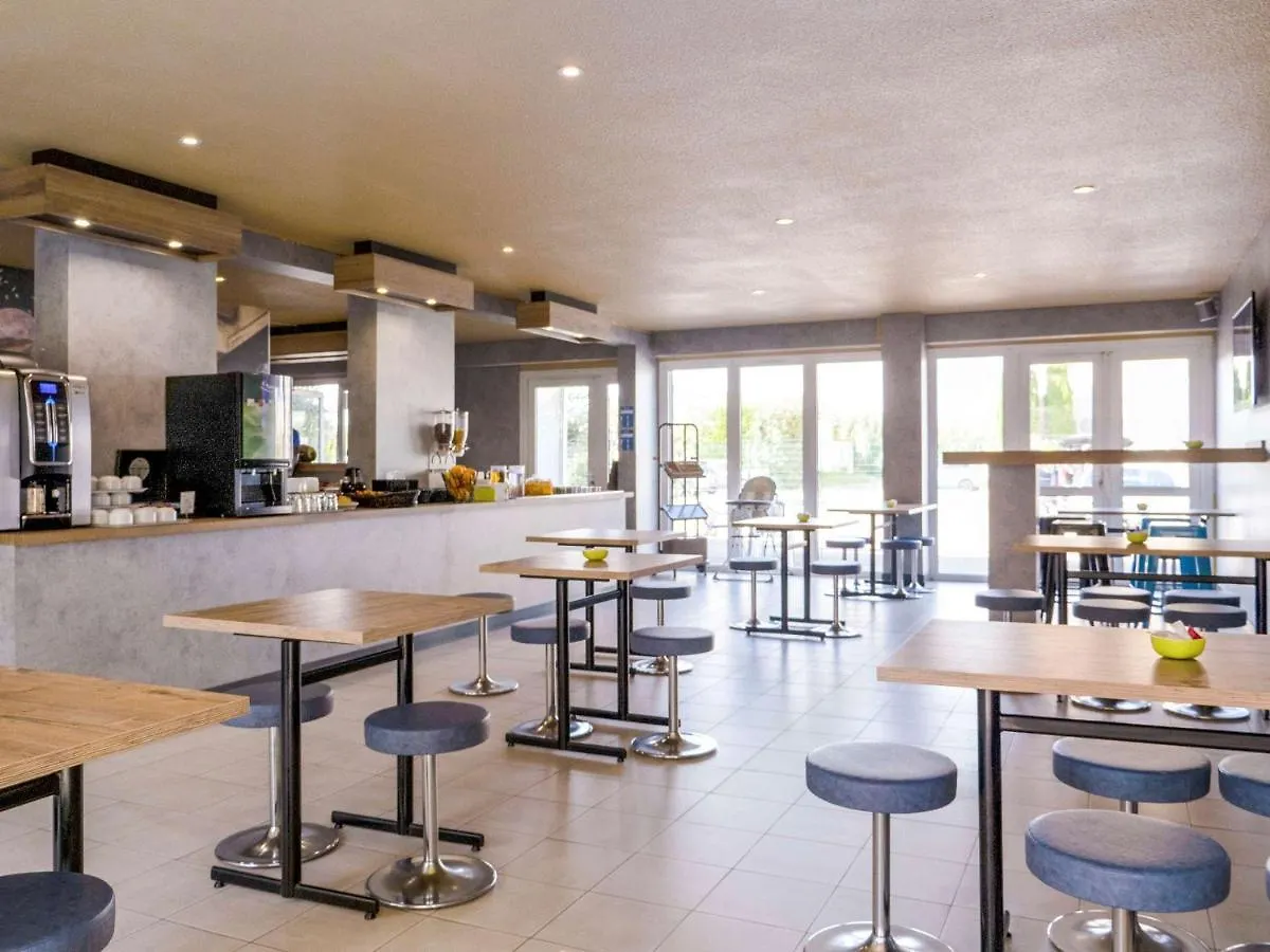 Hotel ibis budget Arles Sud Fourchon