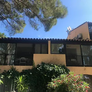 Apartment 239 Les Salicornes, Arles
