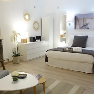 Apartment Getaway - La Arlesienne, Arles